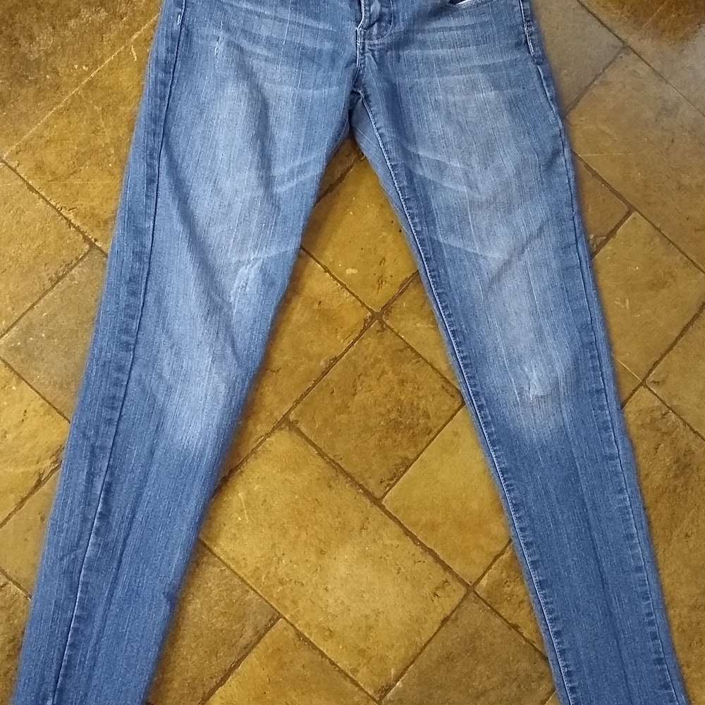 Shady Lady Distressed Jeans